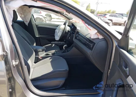 2025 Volkswagen Jetta 1.5T Sport z USA, uszkodzony, nr VIN 3VWBX7BU1SM028450